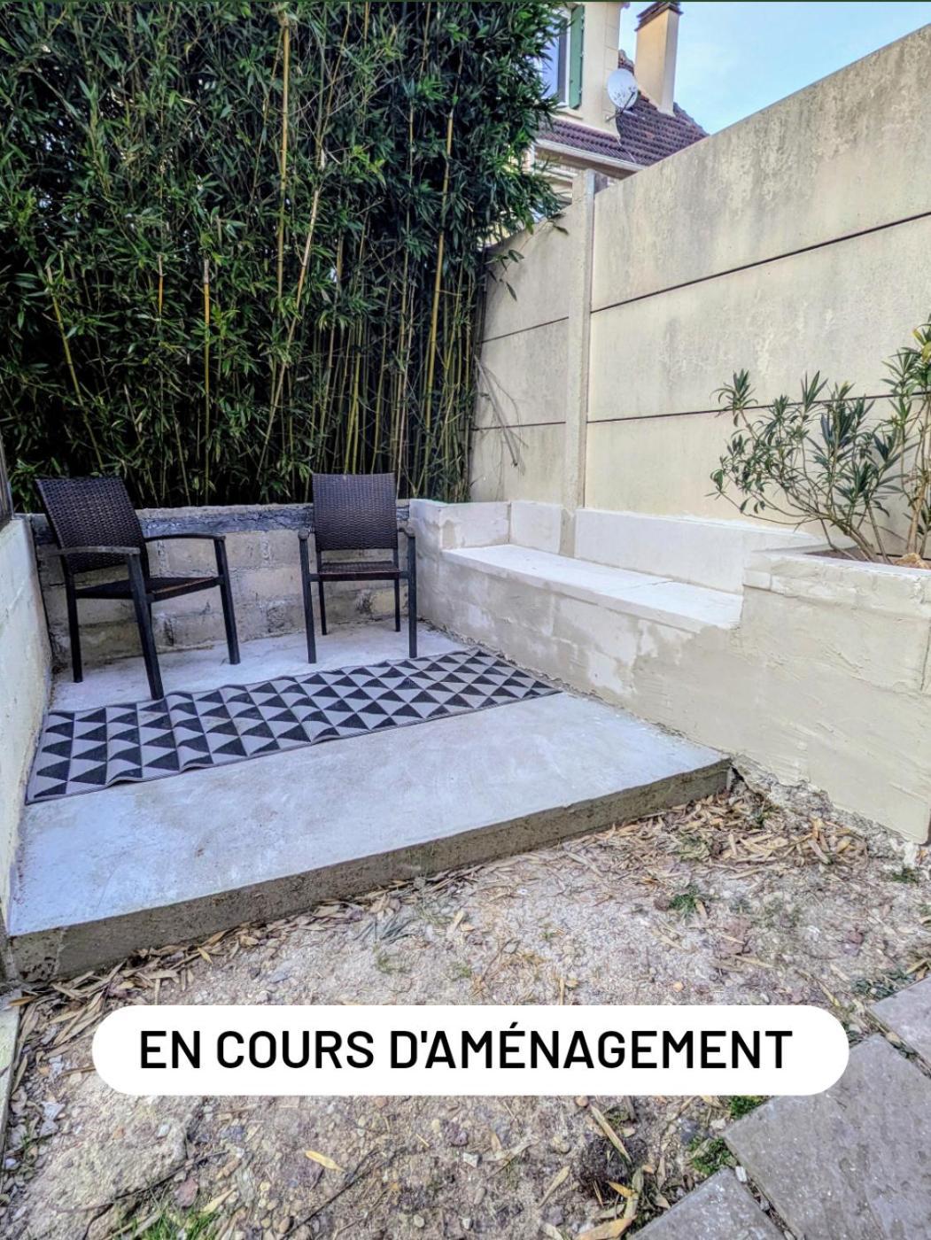 Maisonnette En Duplex Avec Terrasse Breux-Jouy Екстериор снимка